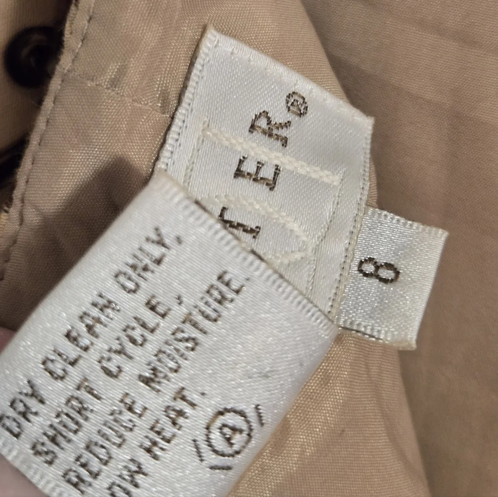 Doncaster approximately skirt tan